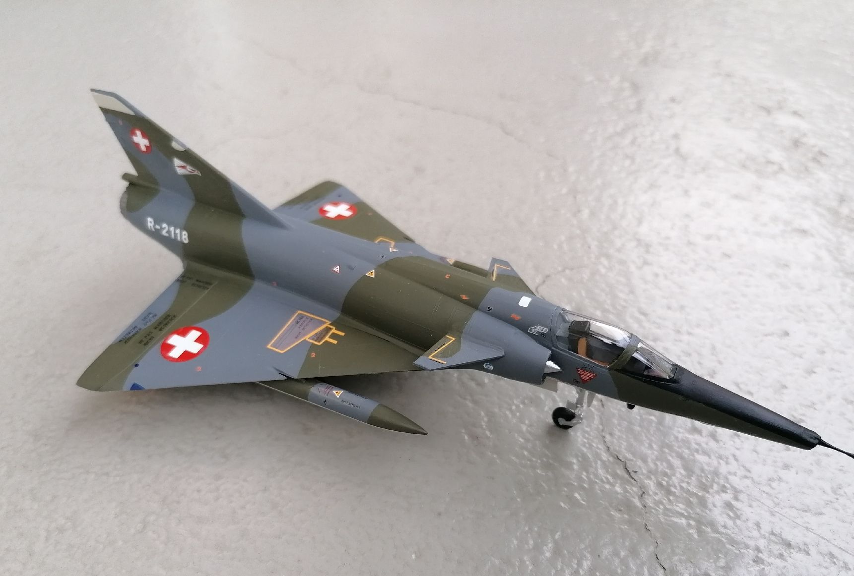 Schweizer Armee Kit di modellismo & Modellini statici: Mirage lllRS  Mata - hari – Nuovo e nell'imballaggio originale da Brunnen venduto da pepone08 5