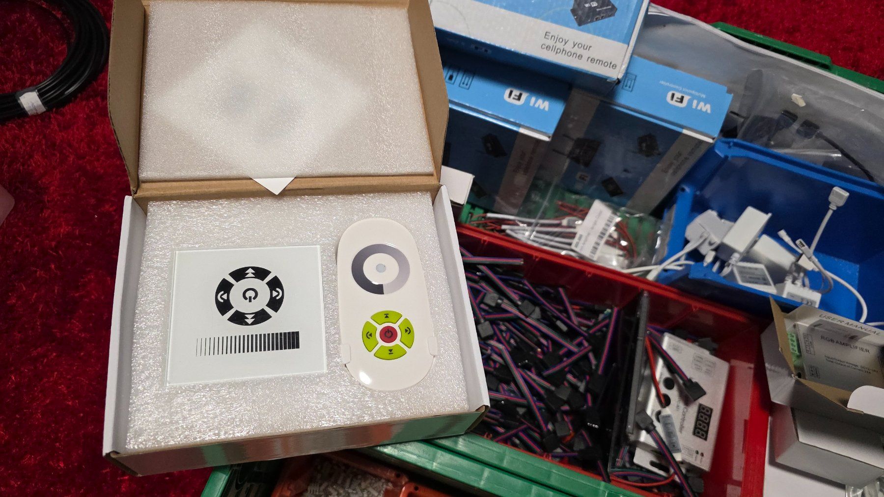 Elektronikbauteile: Aus Geschäftsliquidation LED Stripes Zubehör / Controller – Neu und originalverpackt aus Hagenbuch ZH von Cougar_CH 3