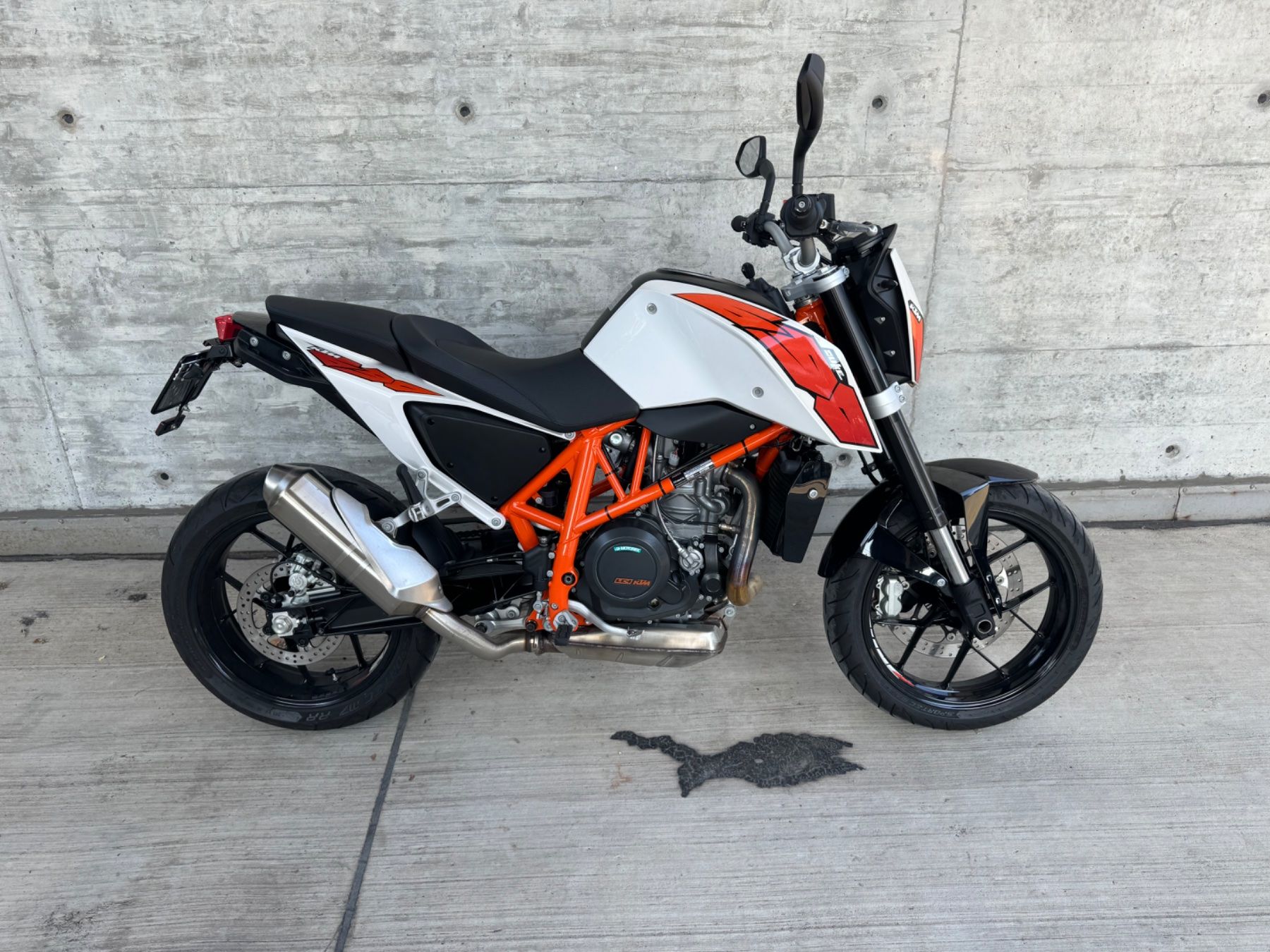KTM Strasse: KTM 690 Duke ABS Frisch service – Gebraucht aus Zürich von Sparta365