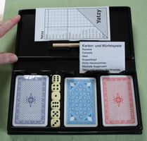 Spielkarten und Würfelkasette NEU