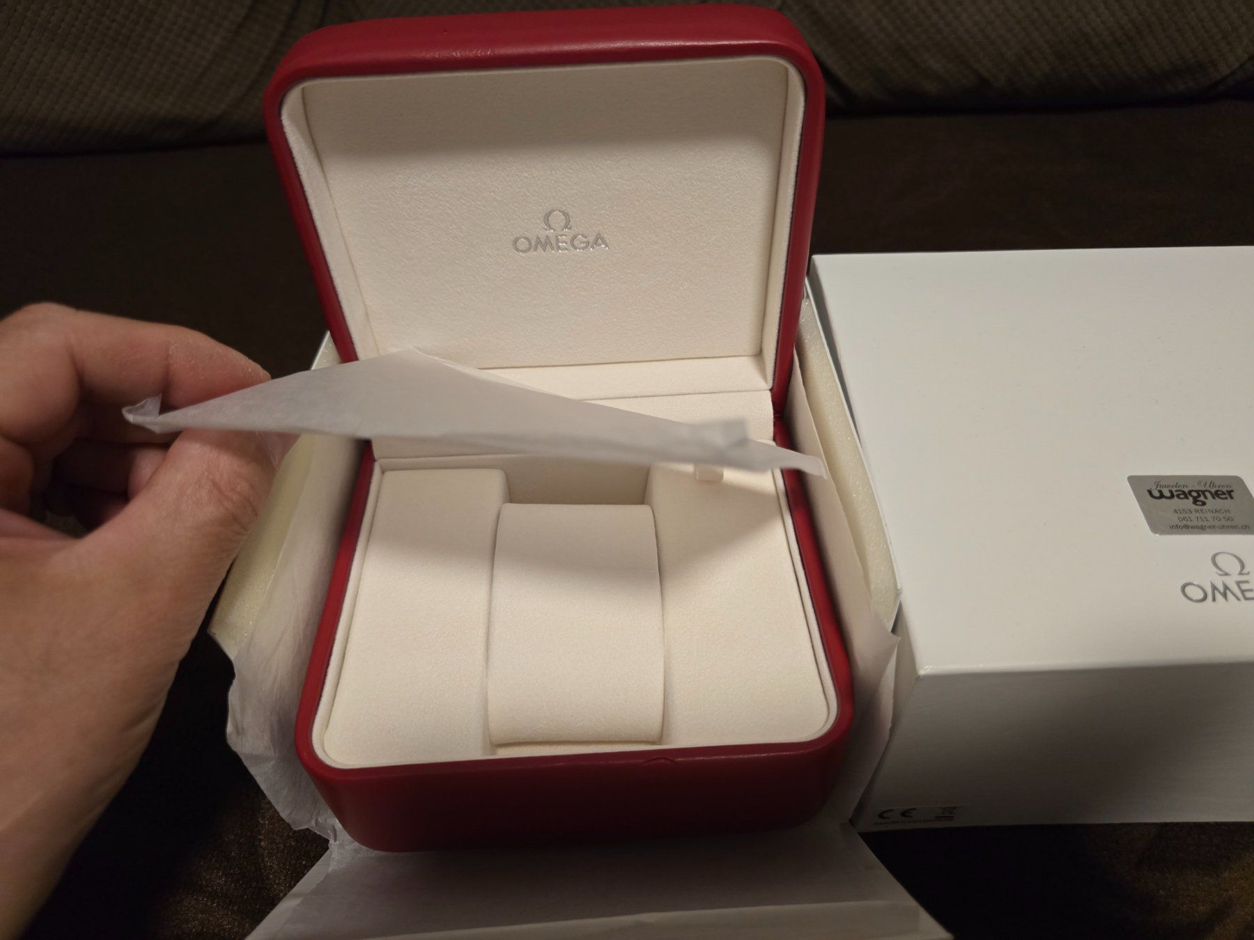Omega Montres: Omega Box(Angebot Nr. 4) – D'occasion à Basel par Esmen 2