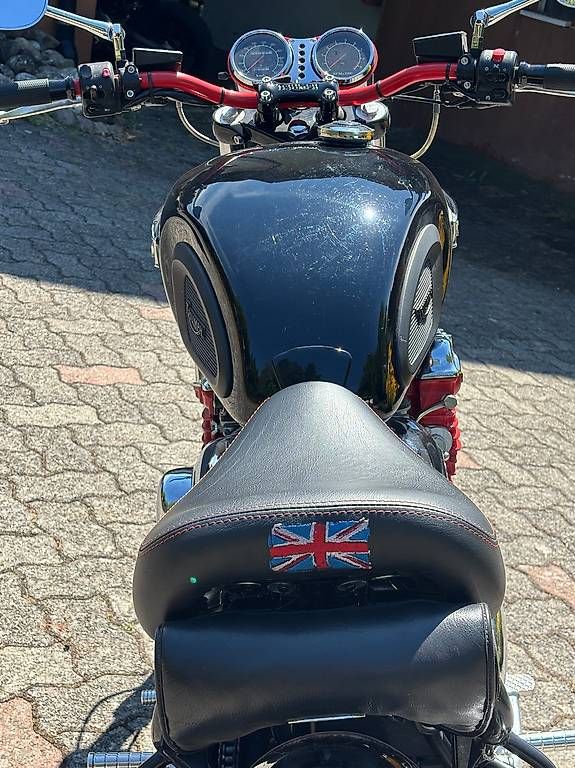 Triumph Strasse: Wunderschöner Cruiser – Gebraucht aus uerkheim von Migge3 3