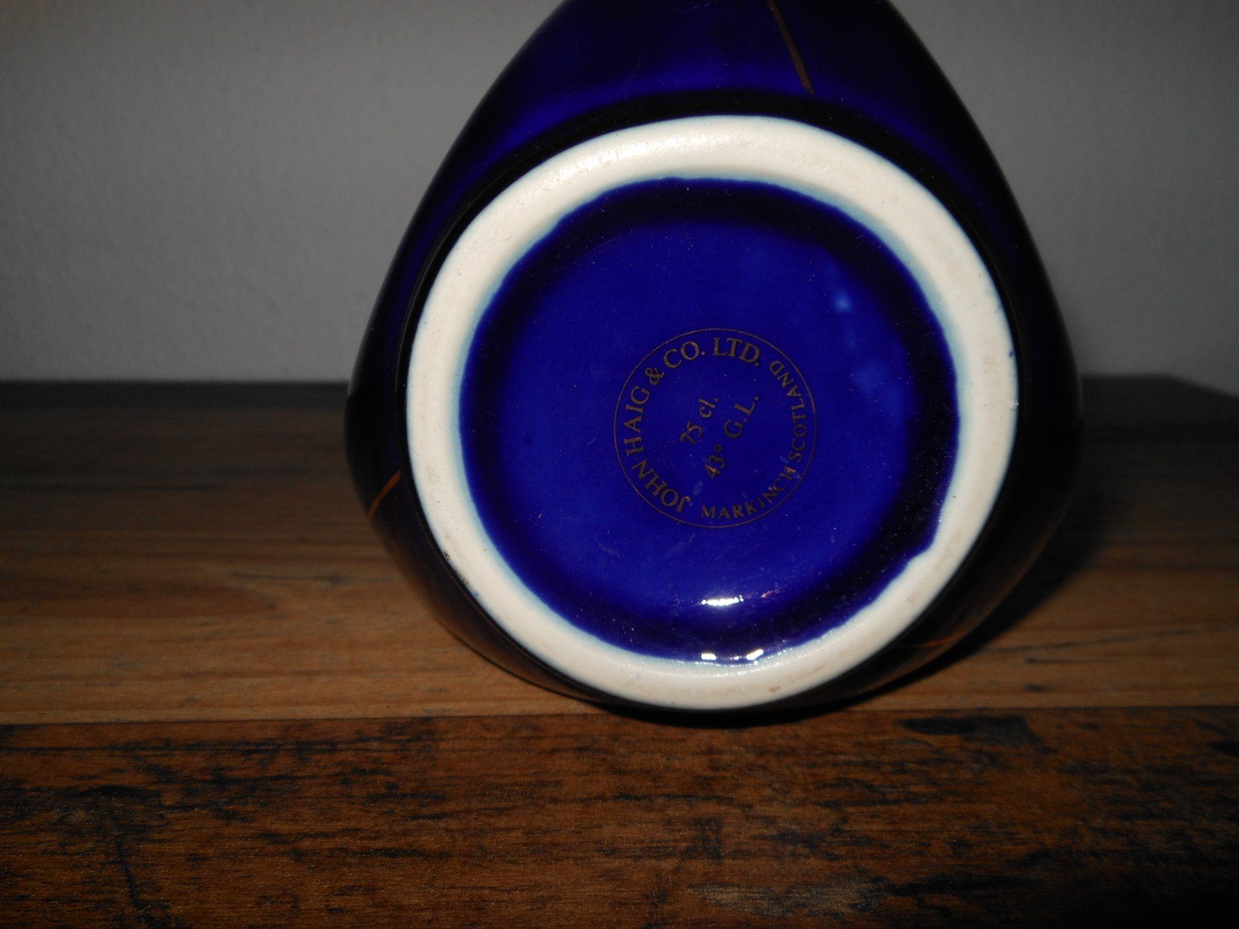 Spirituosen: DIMPLE SUPERIOR DE LUXE BLUE DECANTER 75CL – Gebraucht aus Beringen von mar_j2nk 2