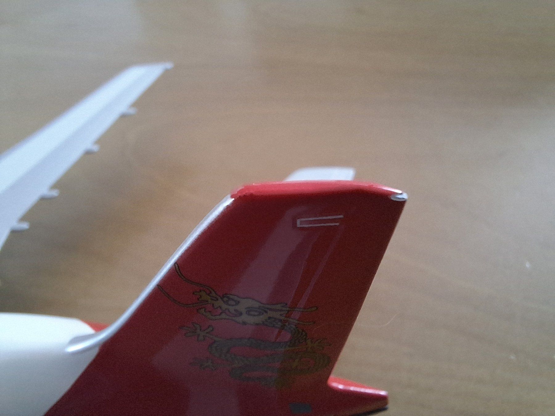 Lockheed Kit di modellismo & Modellini statici: Dragonair Lockheed L-1011 1:200 – Usato da Sargans venduto da nicsam1815 2