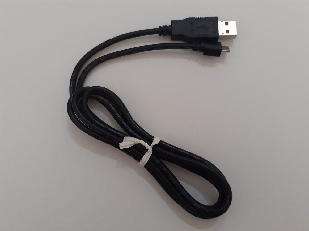 Original Ladekabel für Sony PS4 Controller ***NEU*** Kaufen auf Ricardo