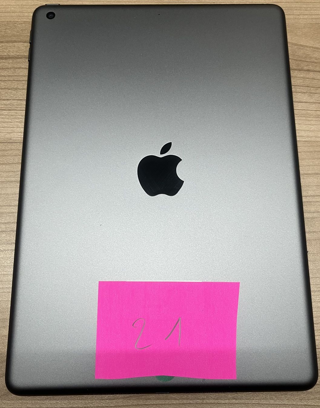Apple Tablet PC: iPad A2197 (Nr.21) – Gebraucht aus Effingen von meierto1
