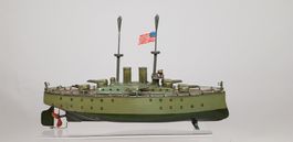 seltenes Märklin Schlachtschiff mit funktionierendem Uhrwerk