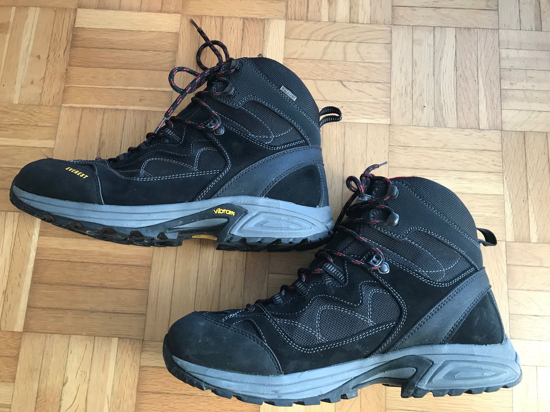 Everest Scarpe da uomo: Wanderschuh Trekkingschuh von Everest Grösse 43 – Usato da Emmenbrücke venduto da Hathor123 2
