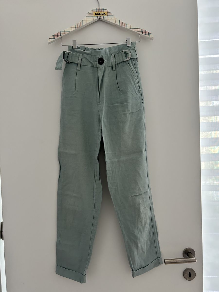 Bershka Pantaloni: Straight leg Leinenhose in Mint hellblau hellgrün Grösse 34 – Usato da Oberkirch LU venduto da a.nn.y