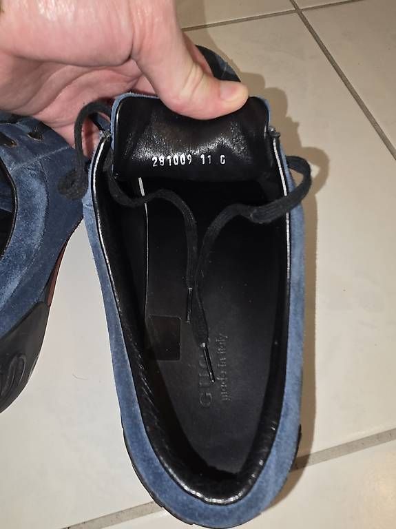 Scarpe da uomo: Gucci Low-Top Sneaker Blau – Usato da Mettmenstetten venduto da Rosario009 1
