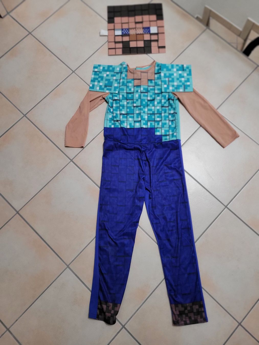 Costumi: Minecraftkostüm – Usato da Henau venduto da AXAA 1