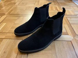 WalkLondon Black suede Chelsea Boots
