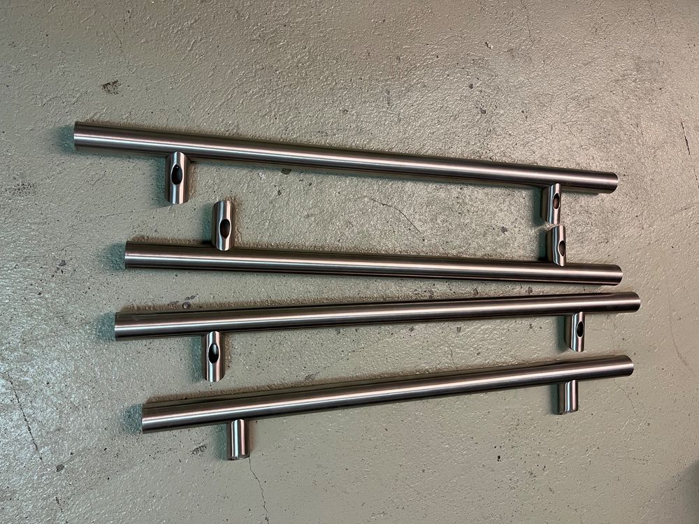 4 Chromstahl Handläufe (Gebraucht) in Rüti ZH für CHF 100 – mit ...