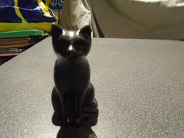 Katze sitzend, schwarz, klein