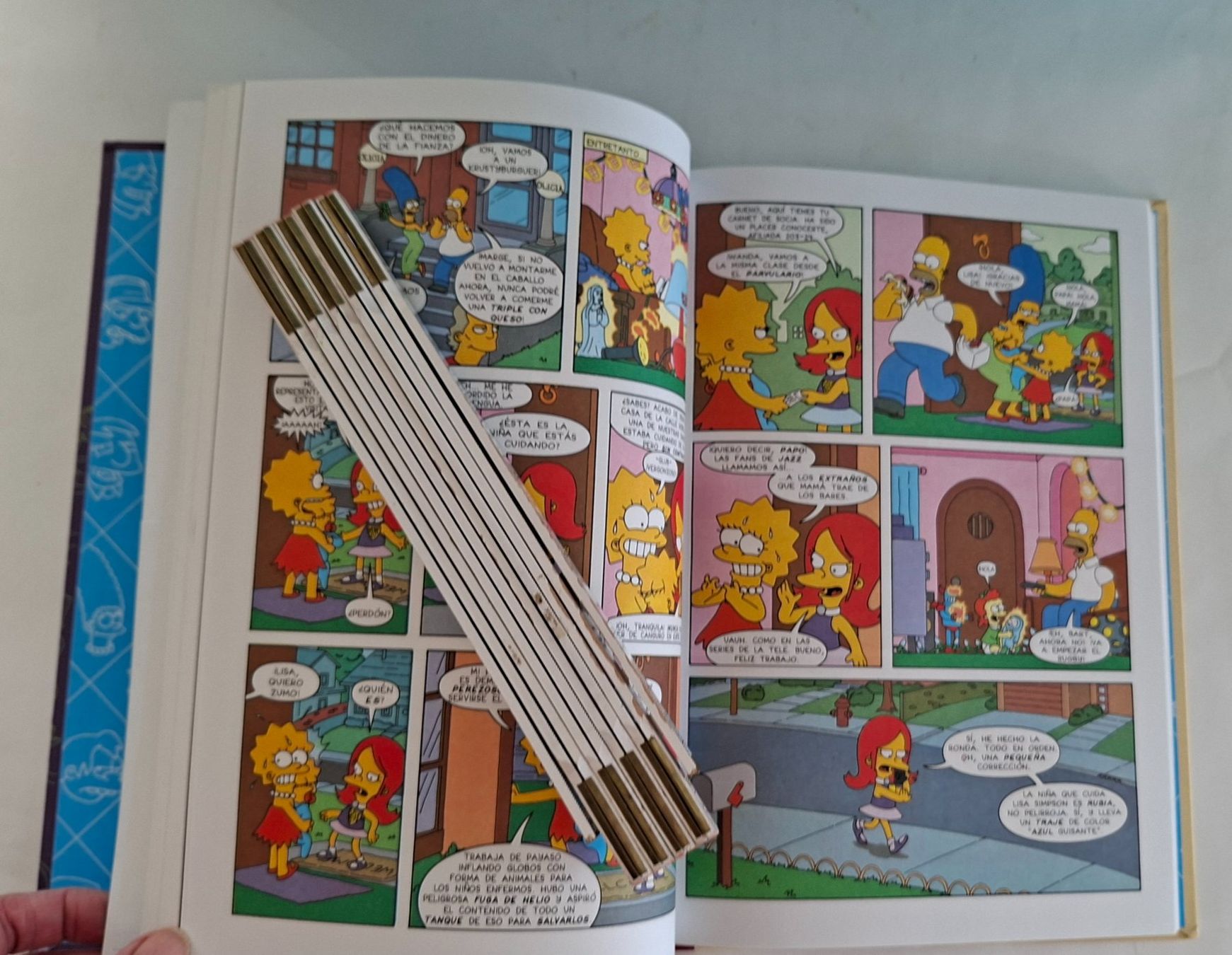 Fumetti: Super Simpson Comic,  Spanisch Hardcover - Top Zustand! – Usato da Opfikon venduto da Diversamente 2