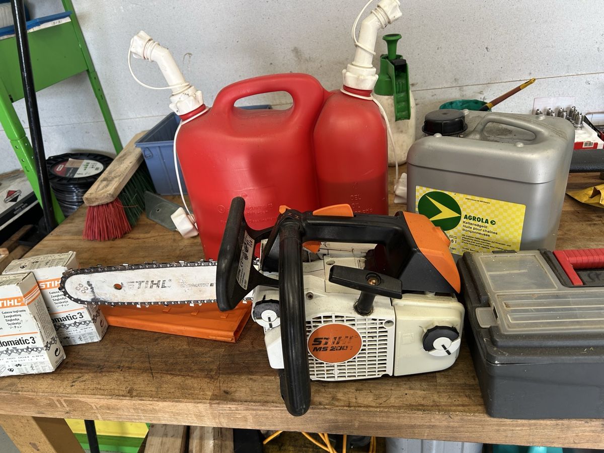 Stihl Sägen: Stihl MS 200T – Gebraucht aus Rorschacherberg von remoli16 4