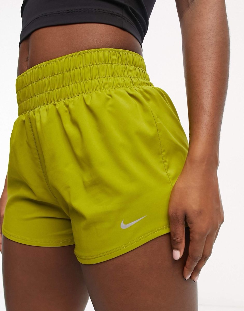 Nike Hosen: Nike Performance „One Short“ in Gelb – Neu (gemäss Beschreibung) aus Basel von kla_6ln8 3