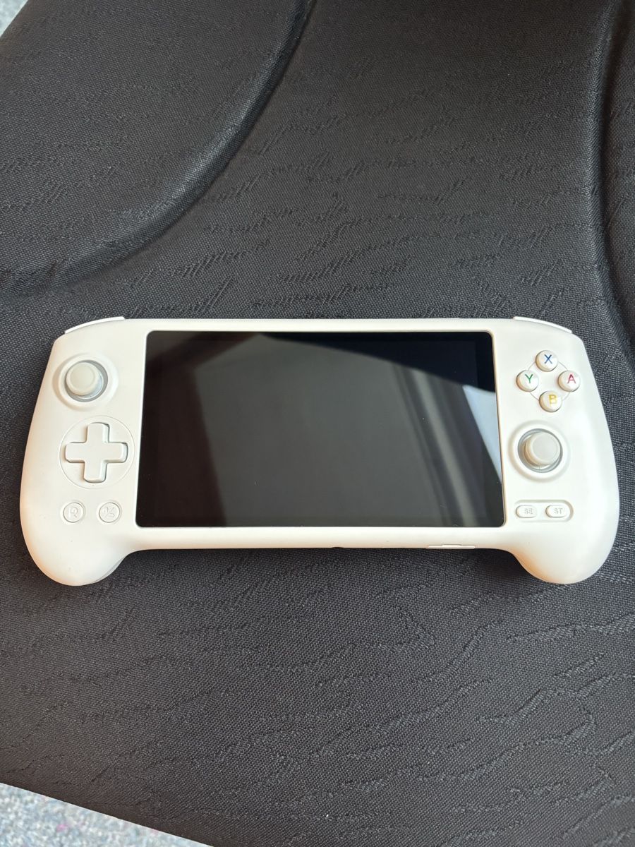 Anbernic Console: Anbernic RG557 Handheld Konsole Retrogaming – Usato da Windisch venduto da Tkweb 2