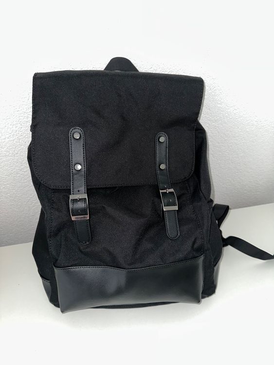 Schwarzer Rucksack von zalando Kaufen auf Ricardo