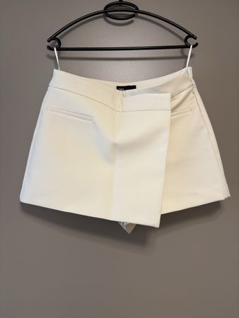 ZARA Skort Hosenrock Weiss / Creme Grösse M