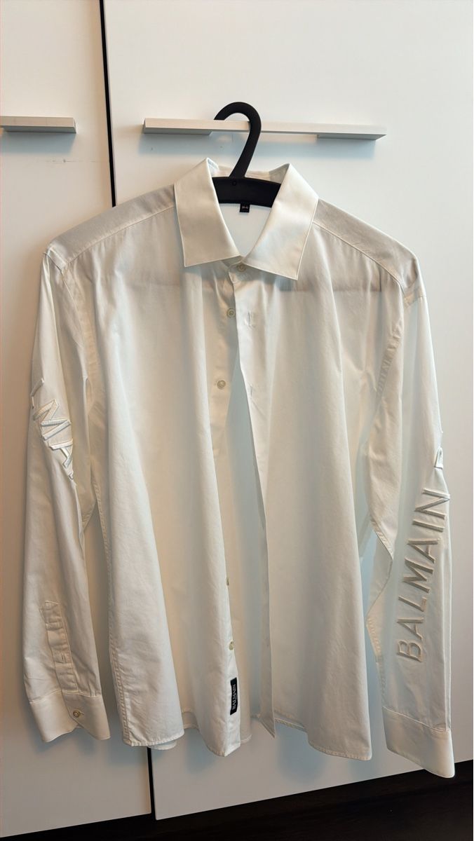 Balmain Chemises: White Shirt Men's size M – Neuf (Voir description) à Zürich par mcdcd
