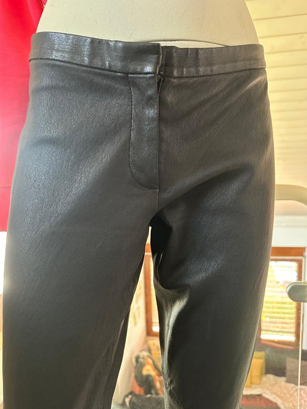 Theory Pantaloni: Schöne Lederhose von "theory" – Usato da Neuhausen venduto da Lechasseur 1