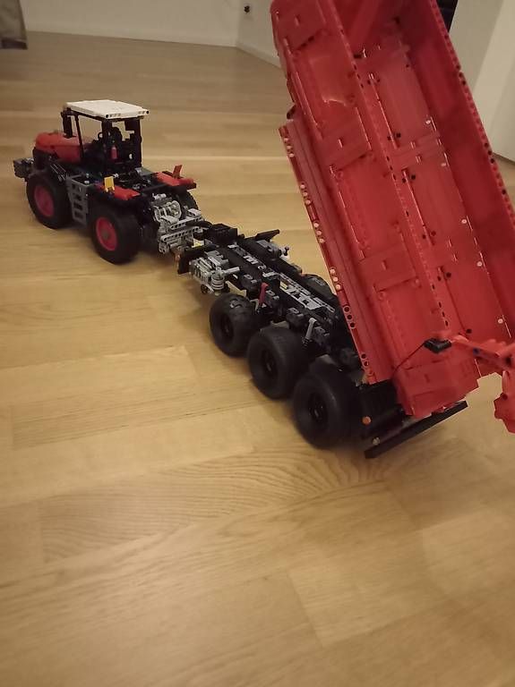 Technics Kit di costruzioni: Claas Xerion Klemmbausteine – Nuovo (secondo la descrizione) da Boniswil venduto da wae_2bw9
