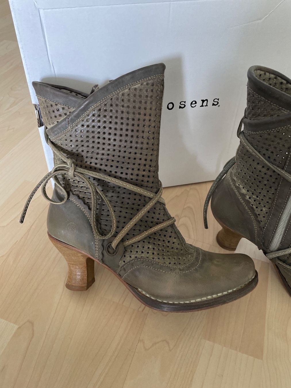 Neosens Scarpe da donna: Traumhafte Stiefel von neosens – Usato da Steffisburg venduto da elle013 1