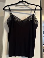 Schickes ONLY Top mit Spitze, schwarz, Grösse L