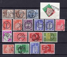 %6778  /  Timbres TAXE petits et grands  "  T  "