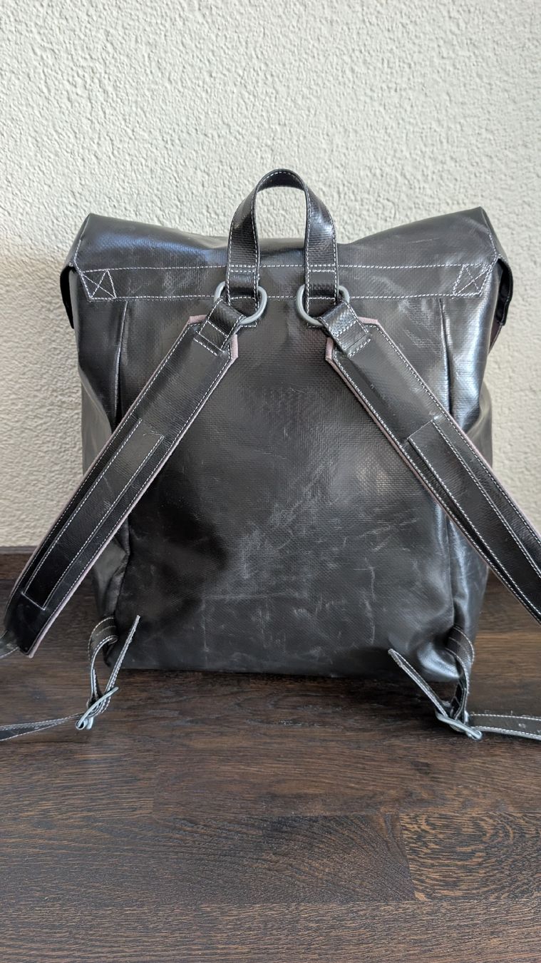 Freitag Zaini: Freitag, Reference Tschingel, R522, all black – Nuovo (secondo la descrizione) da Bremgarten b. Bern venduto da BluBee 1