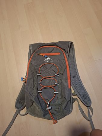 Trudge Men Wanderrucksack, Grau/Orange, neuwertig!