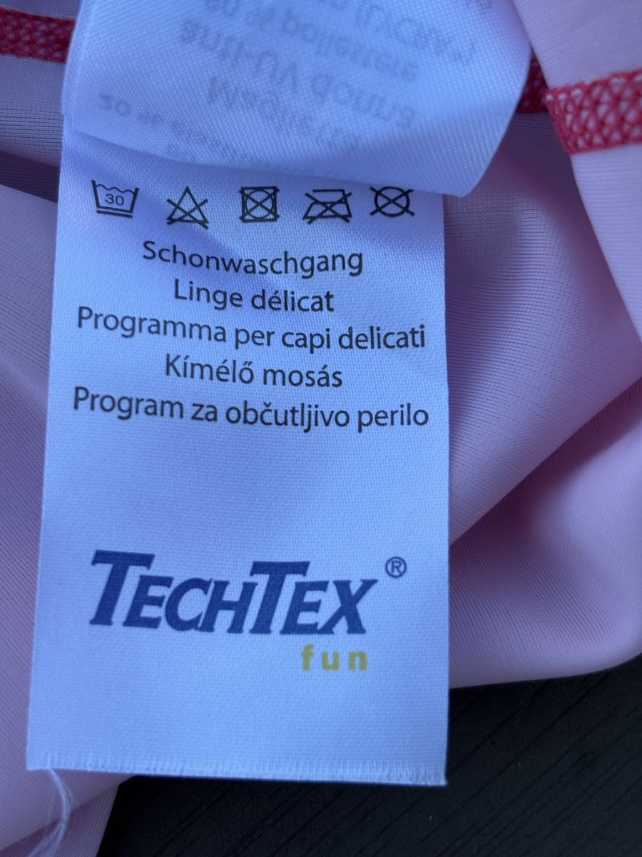 T-shirt: UV Tshirt 44/46 – Usato da Kesswil venduto da Branca-01 3