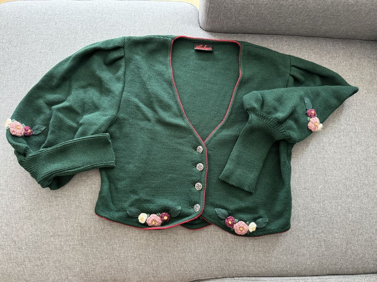 Pullover & Sweatshirts: Strickpullover – Gebraucht aus Steffisburg von mad_t865