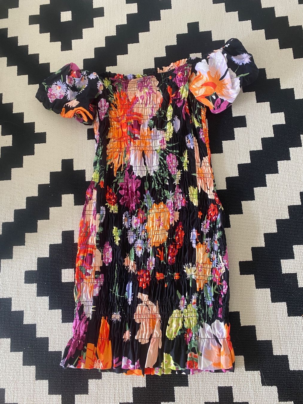 H&M Kleider: Sommerkleid Blumen, Gr. S – Neu (gemäss Beschreibung) aus Neuenhof von UrbanBags 2