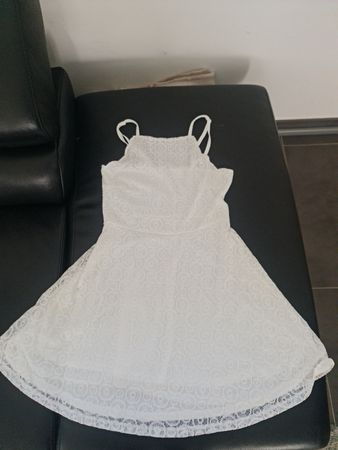 Sommerliches, weisses Kleid mit Spitze, Grösse 36