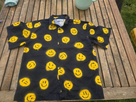 Molo Kinderhemd Gr 134 Smiley Sommer Top Zustand 54