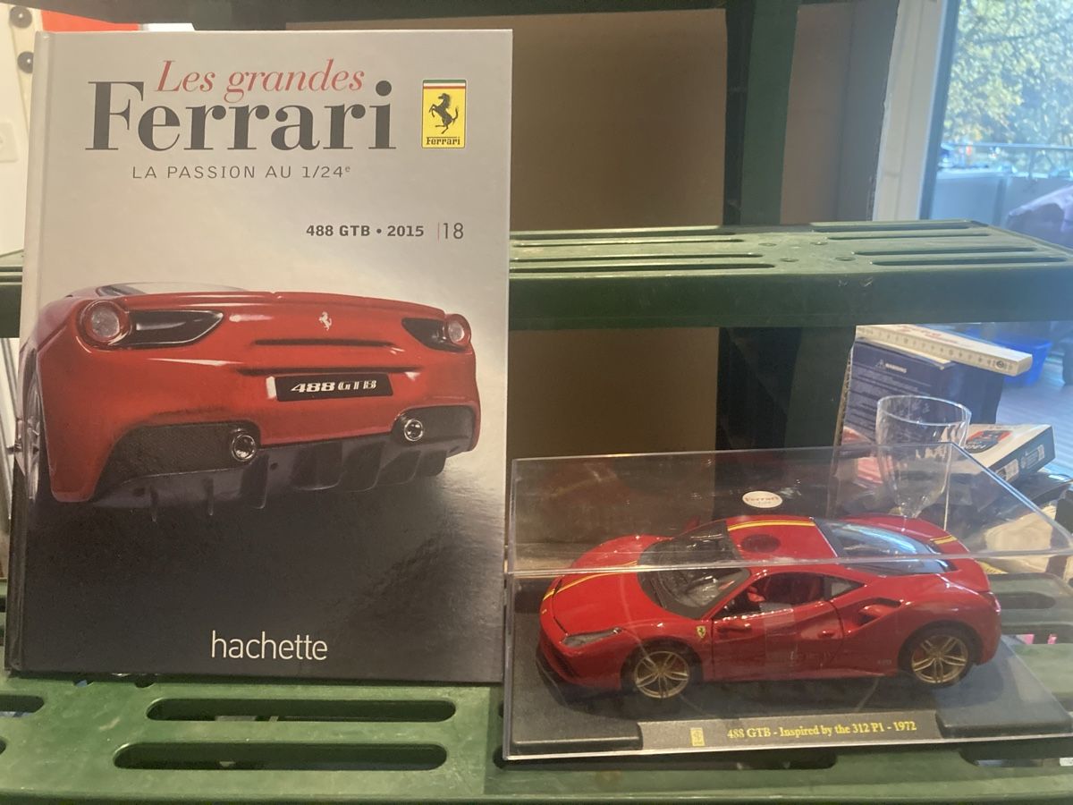 Ferrari Modellini d'auto: Ferrari 488 GTB 1/24 hachette burago – Nuovo (secondo la descrizione) da Versoix venduto da Jeannot57