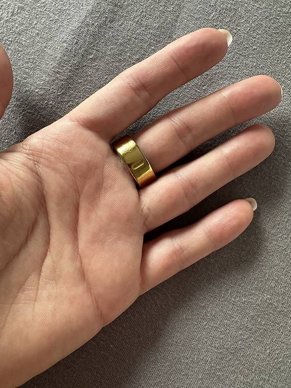 Bagues: Oura Ring 4, Gold, Size 7 – D'occasion à Zürich par sar_q7mt 2