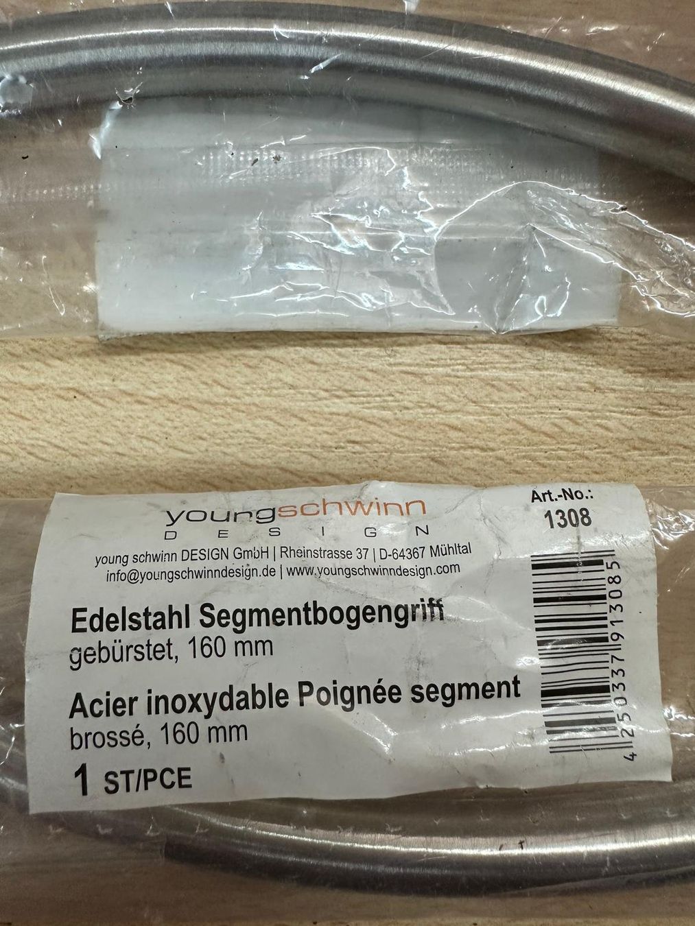 Quincaillerie: Möbel Griffe /Knöpfe Set – D'occasion à Wegenstetten par Aanfr 1
