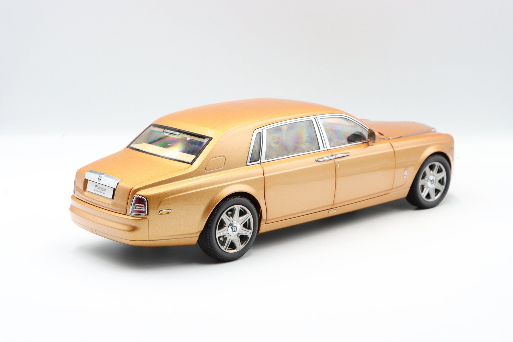 Rolls Royce Modellautos: Rolls Royce Phantom EWB 2012 1:18 Kyosho – Neu und originalverpackt aus Bühl b.Aarberg von modelldiecast 6