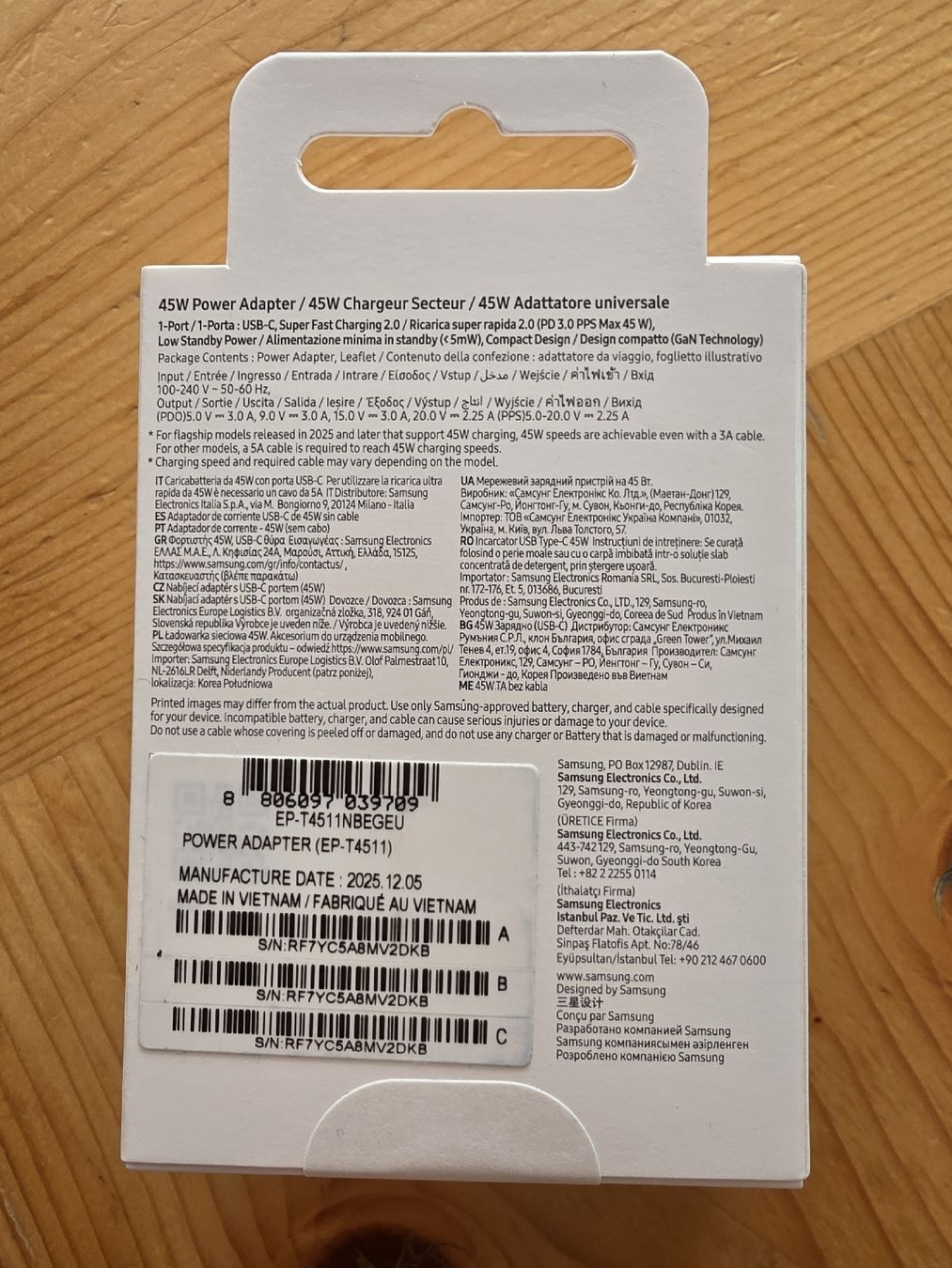 Samsung Lecteurs & Adaptateurs: Samsung 45W Power Adapter/Ladegerät neu – Neuf avec emballage d'origine à Zuoz par engadinerbuab 1
