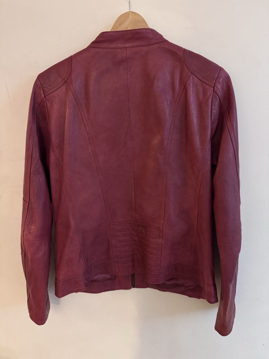 Jacken: Lederjacke Gr. 40 bordeaux – Gebraucht aus Zürich von Phreni1 2