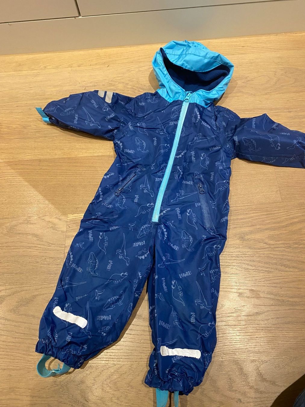 Lotti & Set di vestiti: Mädchen Kleiderpaket Grösse 86 – Usato da Alpnach Dorf venduto da Fengeli 3