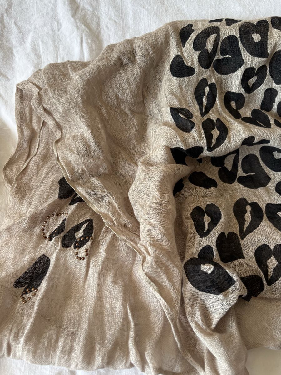 Foulards, Tücher & Schals: Esprit Tuch Leo Muster beige schwarz – Neu und originalverpackt aus Wald AR von bertli00