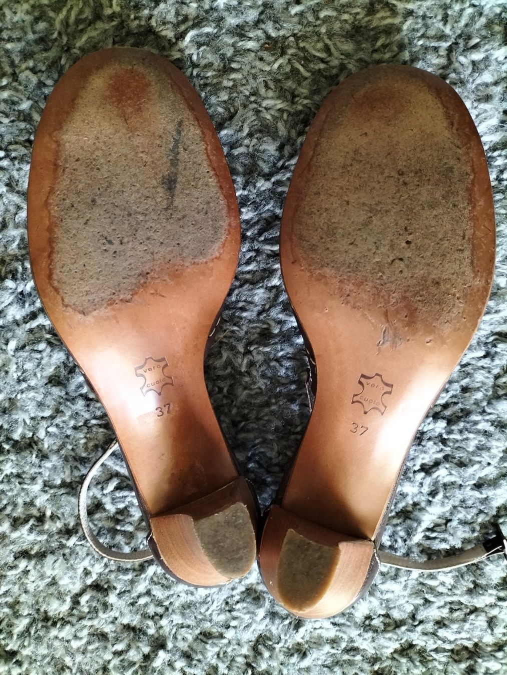 Scarpe da donna: hochwertige Pumps Vero Cuoio – Usato da Sins venduto da Taschending 2