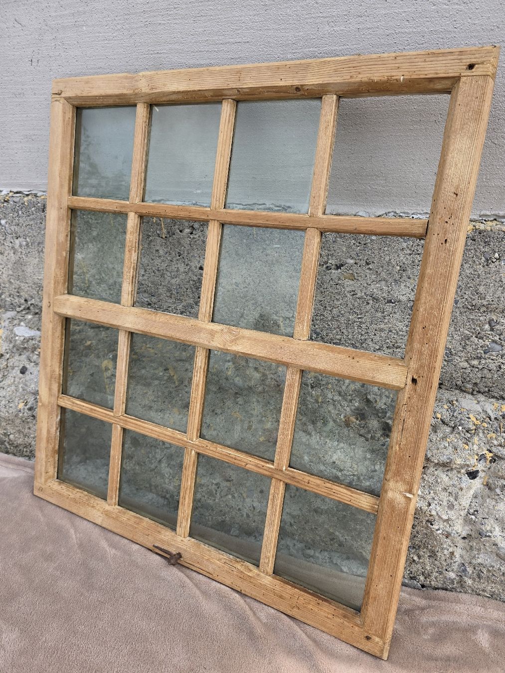 Finestre: Antikes Fenster mit handgemachtem Glas – Usato da Uster venduto da Cruleye 1