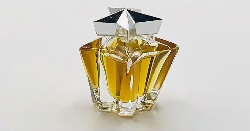 Pins Étoile Thierry Mugler – Argenté, Inox, Neuf Sans Emballage