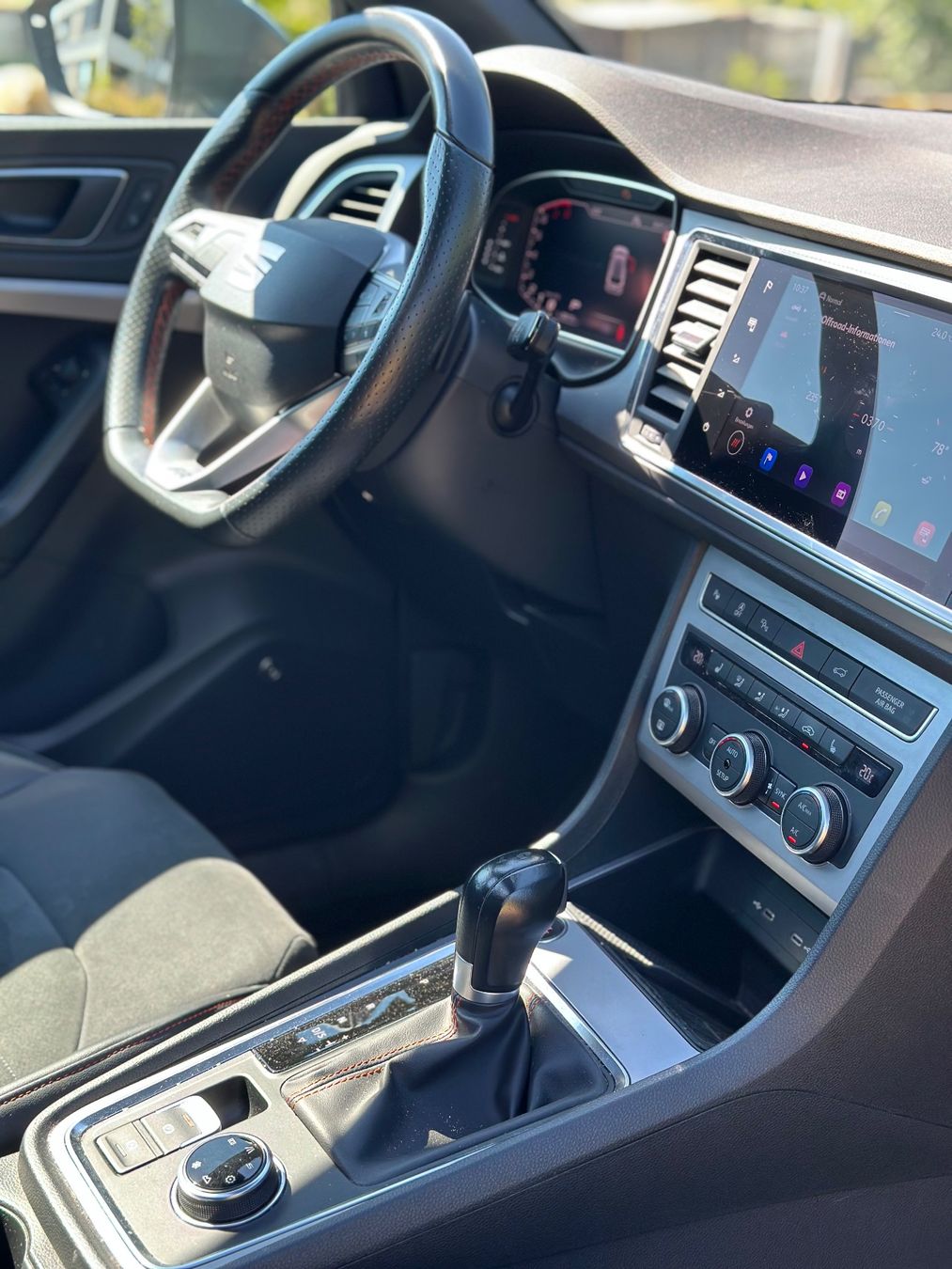 Autografi: SEAT Ateca Hola FR 2.0 TSI DSG 4Drive – Usato da Sissach venduto da ruppi11 5