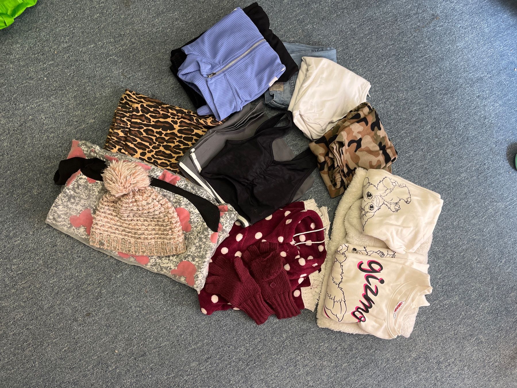 Lotti & Set di vestiti: Kleider paket - Mädchen : 146/152 – Usato da Zürich venduto da Proton_Slit